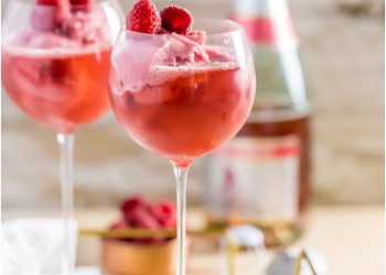 Celebrate Mother’s Day With Pink Champagne Floats