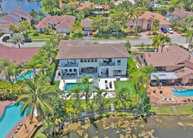 Miami’s Chicest Netflix’s “Designing Miami” Makeover Home Is Now Up For Grabs!